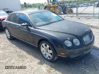 2006 Bentley Flying Spur z VIN SCBBR53W06C039791, wystawiony jako IAAI lot #42295068 z przebiegiem 48 739 mil mil oraz . Historia ofert i sprzedaży dostępna na DreamBid. Obrazek 1.