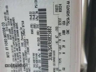 2014 Lincoln MKZ z VIN 3LN6L2GK9ER825882, wystawiony jako Copart lot #53332435 z przebiegiem 114 677 mil mil oraz Szkoda całkowita • Salvage title. Historia ofert i sprzedaży dostępna na DreamBid. Obrazek 13.