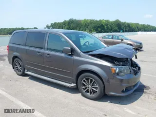 2015 Dodge Grand Caravan R/T with VIN 2C4RDGEG6FR639282, listed as a IAAI auction lot 39987804 with 114,713 mi miles. Bid and sale history available at carsss.com. Image 1.