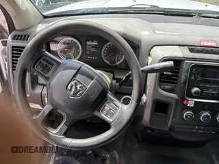 2016 Ram 4500 z VIN 3C7WRKAJ4GG109587, wystawiony jako Copart lot #54969935 z przebiegiem 67 000 mil mil oraz Czysty tytuł • Clean title. Historia ofert i sprzedaży dostępna na DreamBid. Obrazek 9.