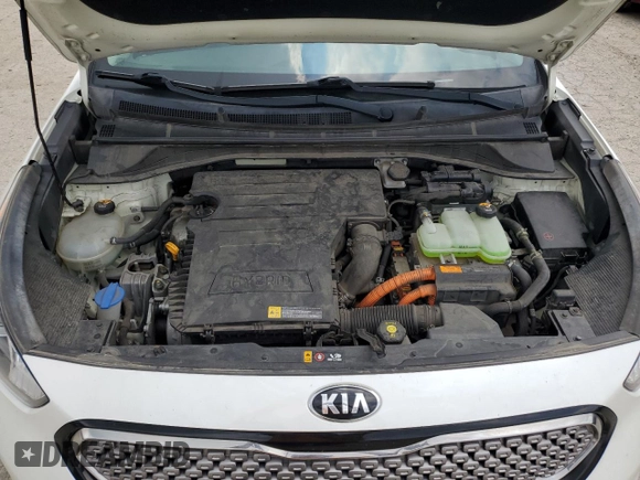 2017 Kia Niro Touring Launch Edition with VIN KNDCC3LC6H5094735, listed as a Copart auction lot 59185724 with 143,964 mi miles and Non Repairable. Bid and sale history available at carsss.com. Image 12.