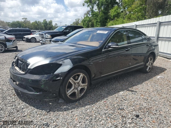 2009 Mercedes-Benz S-Class 5.5L V8 with VIN WDDNG86X39A267179, listed as a Copart auction lot 52216505 with 106,527 mi miles and Salvage Title. Bid and sale history available at carsss.com. Image 1.