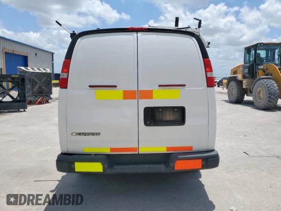 2020 Chevrolet Express Cargo with VIN 1GCWGAFP3L1256261, listed as a Copart auction lot 63351035 with 166,315 mi miles and Clean title. Bid and sale history available at DreamBid. Image 6.