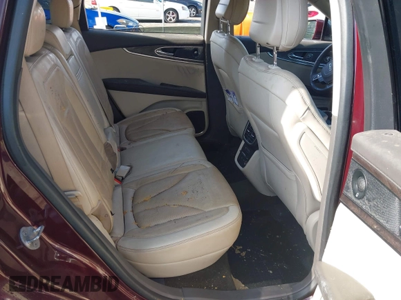 2020 Lincoln Nautilus Reserve with VIN 2LMPJ6K94LBL29717, listed as a IAAI auction lot 42388863 with Not provided miles and . Bid and sale history available at DreamBid. Image 8.
