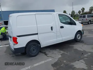 2016 Nissan NV200 S z VIN 3N6CM0KN8GK693197, wystawiony jako IAAI lot #41786914 z przebiegiem 176 177 mil mil oraz . Historia ofert i sprzedaży dostępna na DreamBid. Obrazek 4.