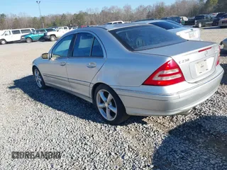 2004 Mercedes-Benz C 230 Kompressor with VIN WDBRF40J24F509692, listed as a IAAI auction lot 41350275 with 210,624 mi miles and . Bid and sale history available at DreamBid. Image 3.