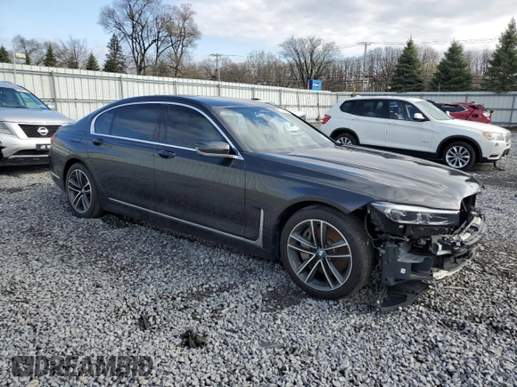 2020 BMW 7 Series 750i xDrive with VIN WBA7U2C01LGM27402, listed as a Copart auction lot 52943595 with Not provided miles and Salvage title. Bid and sale history available at DreamBid. Image 4.