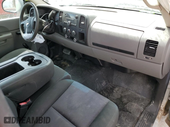 2010 Chevrolet Silverado 1500 Work Truck with VIN 1GCPCPEX8AZ263693, listed as a Copart auction lot 49038045 with 132,268 mi miles and Salvage Title. Bid and sale history available at DreamBid. Image 8.