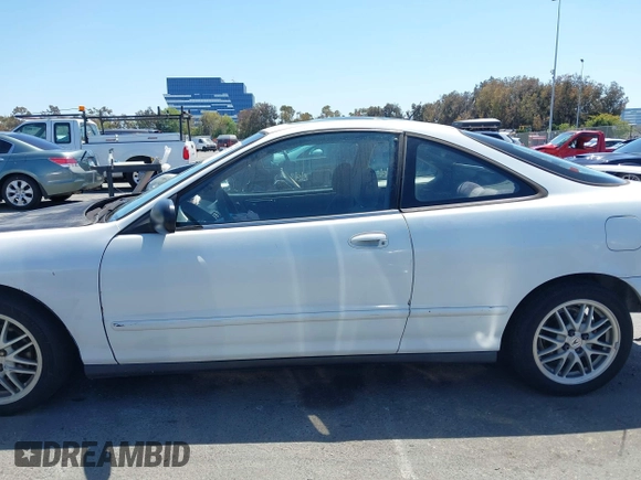 1997 Acura Integra GS-R z VIN JH4DC2385VS002424, wystawiony jako IAAI lot #42075527 z przebiegiem 162 826 mil mil oraz . Historia ofert i sprzedaży dostępna na DreamBid. Obrazek 14.