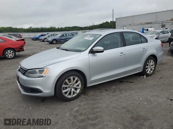 2013 Volkswagen Jetta SE z VIN 3VWDP7AJ8DM377432, wystawiony jako Copart lot #60154025 z przebiegiem 117 757 mil mil oraz Szkoda całkowita • Salvage title. Historia ofert i sprzedaży dostępna na DreamBid. Obrazek 1.