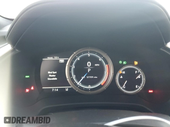 2022 Lexus RX 350 F Sport с VIN 2T2YZMDAXNC323810, выставлен на аукционе Copart как лот 52798035 с пробегом 57 709 миль миль и Списание • Salvage title. История ставок и продаж доступна на DreamBid. Изображение 9.