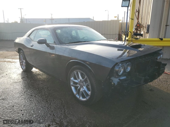 2022 Dodge Challenger GT with VIN 2C3CDZKG5NH219172, listed as a Copart auction lot 43042145 with 28,335 mi miles and Salvage Title. Bid and sale history available at carsss.com. Image 4.