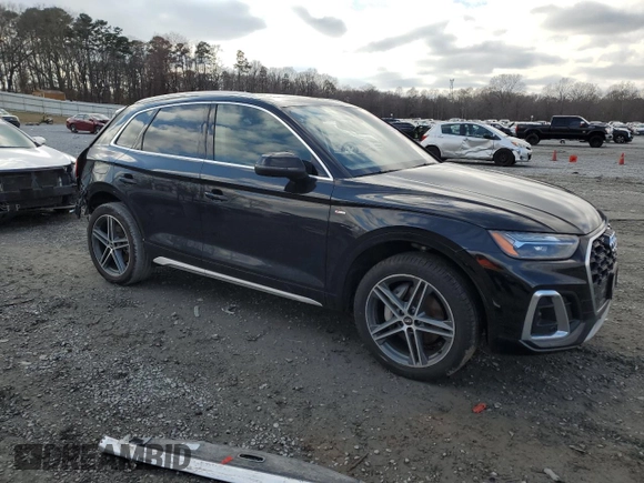 2021 Audi Q5 Premium Plus with VIN WA1E2AFY0M2029330, listed as a Copart auction lot 44717585 with 0 mi miles and Salvage Title. Bid and sale history available at carsss.com. Image 4.