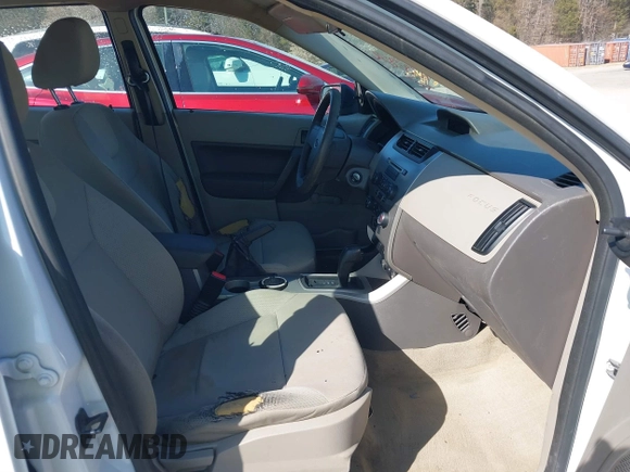 2008 Ford Focus S with VIN 1FAHP34N18W287160, listed as a IAAI auction lot 41783852 with 134,986 mi miles. Bid and sale history available at carsss.com. Image 5.