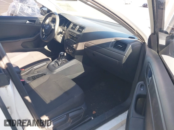 2015 Volkswagen Jetta S с VIN 3VW2K7AJ9FM297260, выставлен на аукционе IAAI как лот 42221434 с пробегом 121 378 миль миль и . История ставок и продаж доступна на DreamBid. Изображение 5.