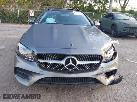 2018 Mercedes-Benz E 400 with VIN WDD1J6FB1JF021229, listed as a IAAI auction lot 42197884 with 72,011 mi miles and . Bid and sale history available at DreamBid. Image 12.
