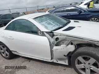 2008 Mercedes-Benz SLK 280 z VIN WDBWK54F18F174473, wystawiony jako IAAI lot #42123501 z przebiegiem 102 143 mil mil oraz . Historia ofert i sprzedaży dostępna na DreamBid. Obrazek 13.