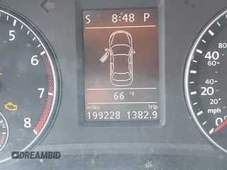 2012 Volkswagen Passat SE z VIN 1VWBP7A37CC005654, wystawiony jako IAAI lot #42019336 z przebiegiem 199 228 mil mil oraz . Historia ofert i sprzedaży dostępna na DreamBid. Obrazek 15.