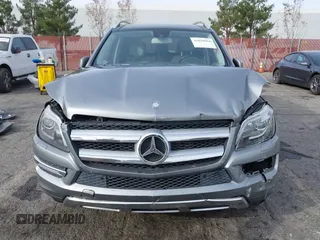 2015 Mercedes-Benz GL-Class GL 350 BlueTEC with VIN 4JGDF2EE8FA543336, listed as a IAAI auction lot 41049984 with 103,368 mi miles. Bid and sale history available at carsss.com. Image 6.
