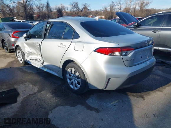 2025 Toyota Corolla LE with VIN 5YFB4MDE3SP235043, listed as a IAAI auction lot 41443821 with 10,565 mi miles. Bid and sale history available at carsss.com. Image 3.