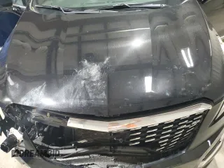 2025 Cadillac XT5 AWD Premium Luxury z VIN 1GYKNDRS0SZ119763, wystawiony jako Copart lot #57577715 z przebiegiem 10 682 mil mil oraz Tytuł czysty. Historia ofert i sprzedaży dostępna na DreamBid. Obrazek 12.