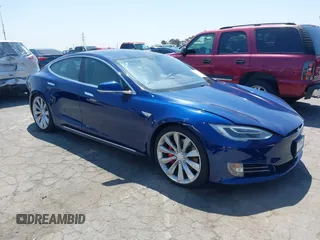 2016 Tesla Model S 90D with VIN 5YJSA1E48GF161604, listed as a IAAI auction lot 39977345 with 32,789 mi miles and . Bid and sale history available at DreamBid. Image 1.
