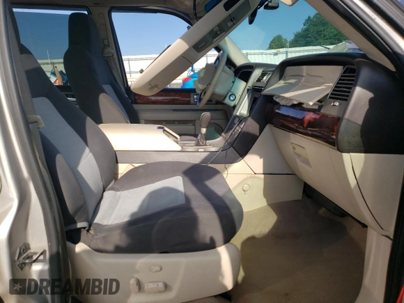 2003 Lincoln Navigator Luxury with VIN 5LMFU28R63LJ03321, listed as a Copart auction lot 59796874 with 0 mi miles and Salvage Title. Bid and sale history available at carsss.com. Image 7.