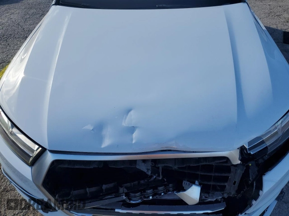 2018 Audi Q7 Premium Plus z VIN WA1LHAF76JD008057, wystawiony jako Copart lot #45675845 z przebiegiem 120 165 mil mil oraz Szkoda całkowita • Salvage title. Historia ofert i sprzedaży dostępna na DreamBid. Obrazek 12.