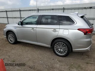 2022 Mitsubishi Outlander SEL with VIN JA4J2VA79NZ050500, listed as a Copart auction lot 55463975 with 81,233 mi miles and Salvage title. Bid and sale history available at DreamBid. Image 2.