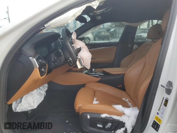 2020 BMW 5 Series 540i xDrive z VIN WBAJS3C00LCE47958, wystawiony jako Copart lot #85952394 z przebiegiem 51 849 mil mil oraz Szkoda całkowita • Salvage title. Historia ofert i sprzedaży dostępna na DreamBid. Obrazek 7.