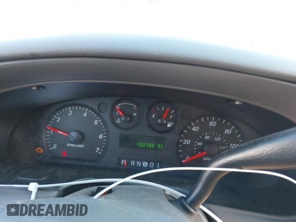 2004 Ford Taurus SE with VIN 1FAFP53U74A125083, listed as a IAAI auction lot 41637777 with 132,100 mi miles and . Bid and sale history available at DreamBid. Image 7.