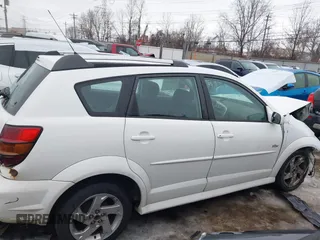 2006 Pontiac Vibe with VIN 5Y2SL65866Z462925, listed as a IAAI auction lot 41283786 with 239,977 mi miles. Bid and sale history available at carsss.com. Image 14.