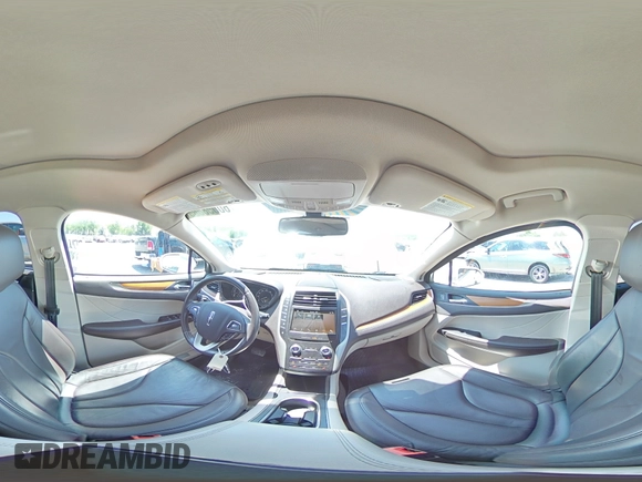 2018 Lincoln MKC Select with VIN 5LMCJ2D9XJUL21755, listed as a Copart auction lot 60058885 with 67,945 mi miles and Salvage title. Bid and sale history available at DreamBid. Image 15.