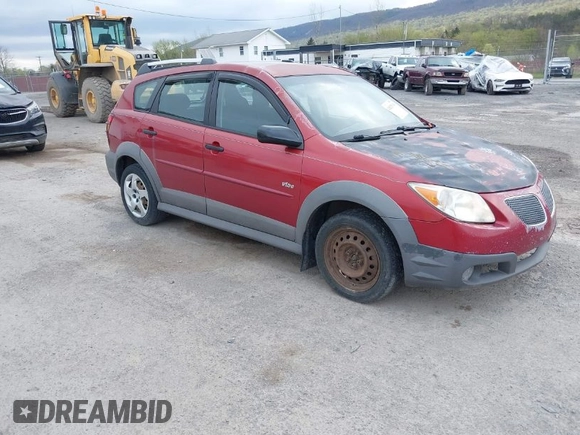 2008 Pontiac Vibe with VIN 5Y2SL65818Z409178, listed as a IAAI auction lot 42025318 with 224,690 mi miles. Bid and sale history available at carsss.com. Image 1.