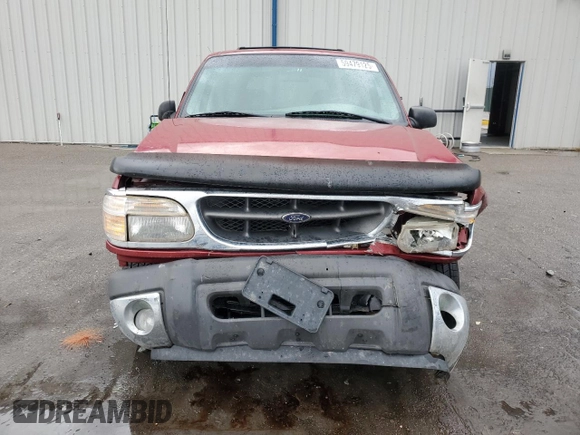 2000 Ford Explorer XLT z VIN 1FMZU73E3YUB16272, wystawiony jako Copart lot #59479125 z przebiegiem 146 722 mil mil oraz Szkoda całkowita • Salvage title. Historia ofert i sprzedaży dostępna na DreamBid. Obrazek 5.