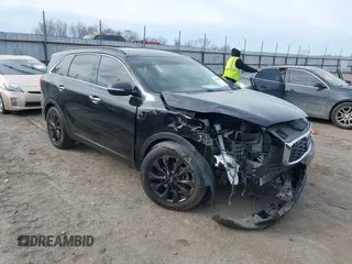 2019 Kia Sorento LX with VIN 5XYPG4A52KG607851, listed as a IAAI auction lot 38852510 with 72,723 mi miles and . Bid and sale history available at DreamBid. Image 1.