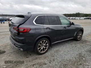 2021 BMW X5 xDrive40i with VIN 5UXCR6C0XM9G41385, listed as a Copart auction lot 41447953 with 16,628 mi miles. Bid and sale history available at carsss.com. Image 3.