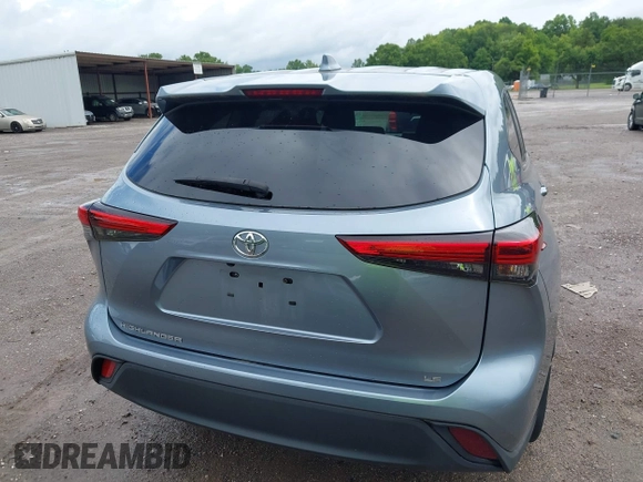 2021 Toyota Highlander L with VIN 5TDZZRAH8MS032512, listed as a IAAI auction lot 42364573 with 73,004 mi miles and . Bid and sale history available at DreamBid. Image 16.