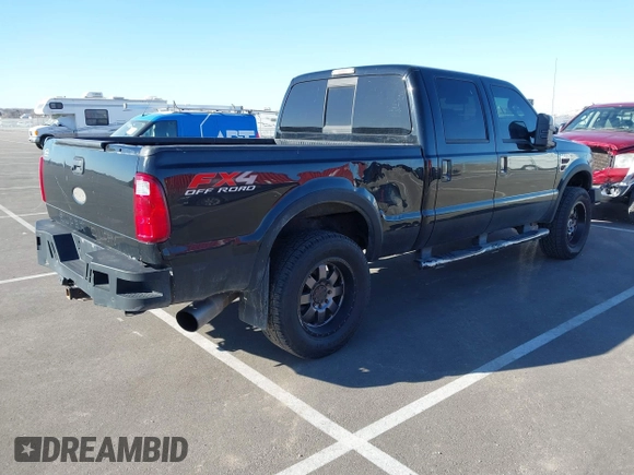 2010 Ford Super Duty F-250 SRW XL with VIN 1FTSW2BR2AEB07232, listed as a IAAI auction lot 41419000 with 124,081 mi miles. Bid and sale history available at carsss.com. Image 4.
