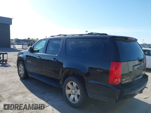 2008 GMC Yukon XL Commercial with VIN 1GKFK16368J158428, listed as a IAAI auction lot 42036150 with 199,579 mi miles. Bid and sale history available at carsss.com. Image 3.