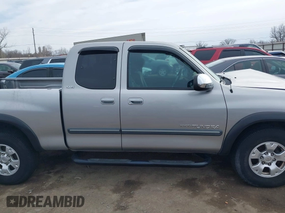 2006 Toyota Tundra SR5 with VIN 5TBRU34176S462165, listed as a IAAI auction lot 41694983 with 254,282 mi miles and . Bid and sale history available at DreamBid. Image 13.