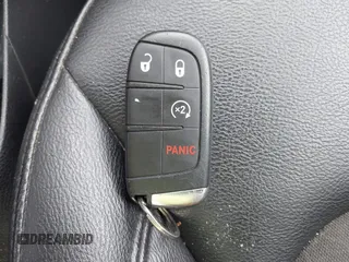 2021 Jeep Compass Altitude with VIN 3C4NJDBBXMT586529, listed as a IAAI auction lot 42296016 with 71,789 mi miles and . Bid and sale history available at DreamBid. Image 11.