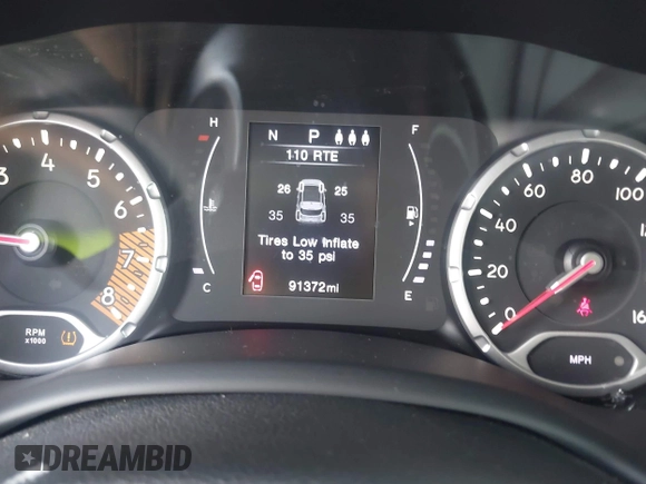 2019 Jeep Renegade Latitude z VIN ZACNJABBXKPJ76703, wystawiony jako IAAI lot #42151566 z przebiegiem 91 372 mil mil oraz . Historia ofert i sprzedaży dostępna na DreamBid. Obrazek 7.