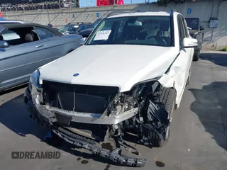2014 Mercedes-Benz GLK 350 with VIN WDCGG5HB6EG191297, listed as a IAAI auction lot 41976369 with 79,817 mi miles and . Bid and sale history available at carsss.com. Image 13.
