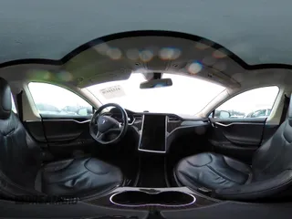 2013 Tesla Model S с VIN 5YJSA1CN0DFP20408, выставлен на аукционе IAAI как лот 41524470 с пробегом Не указан миль и . История ставок и продаж доступна на DreamBid. Изображение 19.