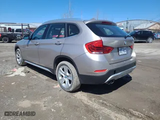 2013 BMW X1 xDrive28i with VIN WBAVL1C51DVR89832, listed as a Copart auction lot 53842475 with 197,849 mi miles and Clean Title. Bid and sale history available at carsss.com. Image 3.