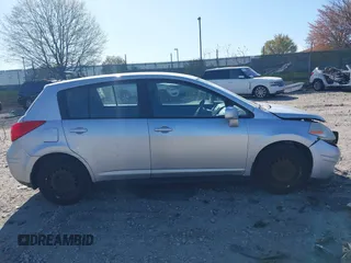 2009 Nissan Versa 1.8 SL with VIN 3N1BC13E09L393563, listed as a IAAI auction lot 41977998 with 163,072 mi miles. Bid and sale history available at carsss.com. Image 13.