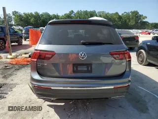 2018 Volkswagen Tiguan SEL z VIN 3VV3B7AX2JM016874, wystawiony jako Copart lot #54525515 z przebiegiem 87 472 mil mil oraz Nie do naprawy • Non repairable. Historia ofert i sprzedaży dostępna na DreamBid. Obrazek 6.