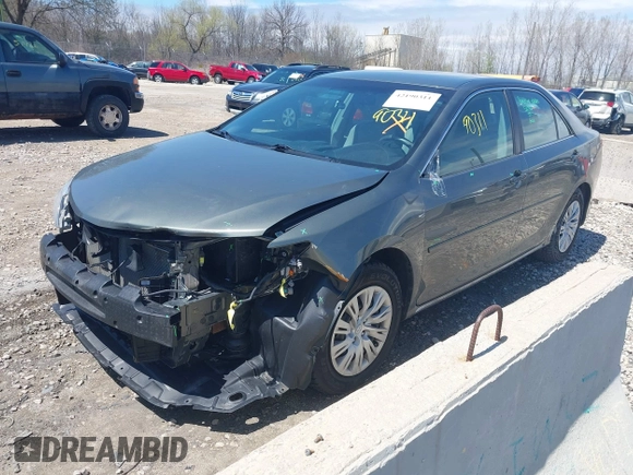 2012 Toyota Camry L z VIN 4T4BF1FK9CR229751, wystawiony jako IAAI lot #42190311 z przebiegiem 105 955 mil mil oraz . Historia ofert i sprzedaży dostępna na DreamBid. Obrazek 18.