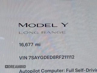 2024 Tesla Model Y с VIN 7SAYGDED8RF211112, выставлен на аукционе IAAI как лот 42176000 с пробегом 16 677 миль миль и . История ставок и продаж доступна на DreamBid. Изображение 15.